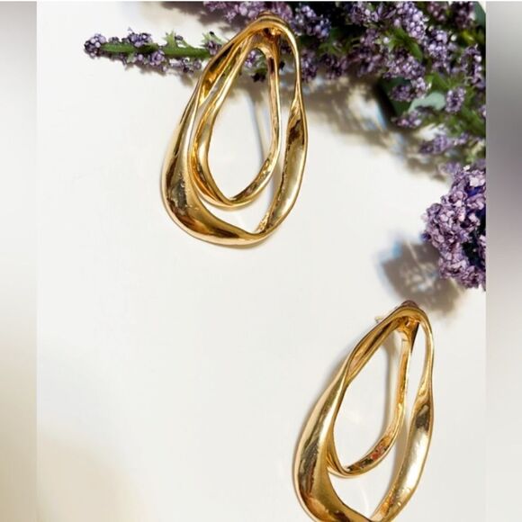 Zara geo shape earrings in gold #659 - Picture 4 of 7